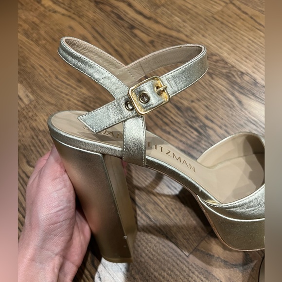 STUART WEITZMAN - RYDER 95 PLATFORM HEEL - GOLD - Picture 8 of 16